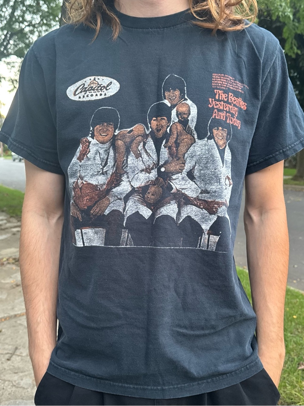 Vintage Style Black The Beatles ‘Yesterday And Today’ Short-Sleeve Graphic Tee